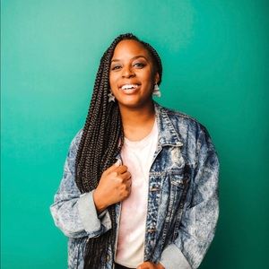 Meet your Posher, Lydia